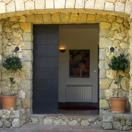 Luxurious With Large Heated Pool In 2 Acre Private Garden Ideally Located For Visiting Cannes And St Tropez Villa