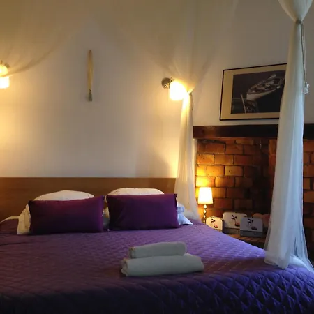 Luxurious With Large Heated Pool In 2 Acre Private Garden Ideally Located For Visiting Cannes And St Tropez Villa *