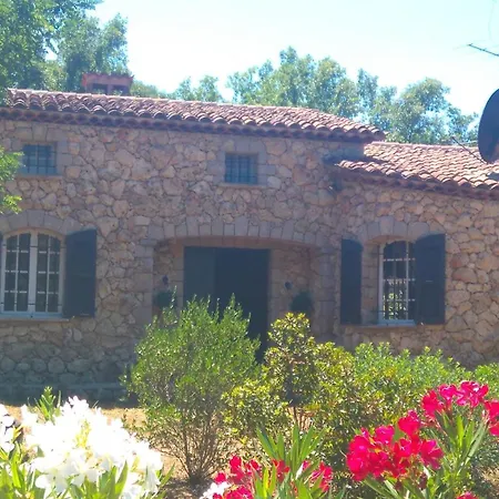 Luxurious With Large Heated Pool In 2 Acre Private Garden Ideally Located For Visiting Cannes And St Tropez